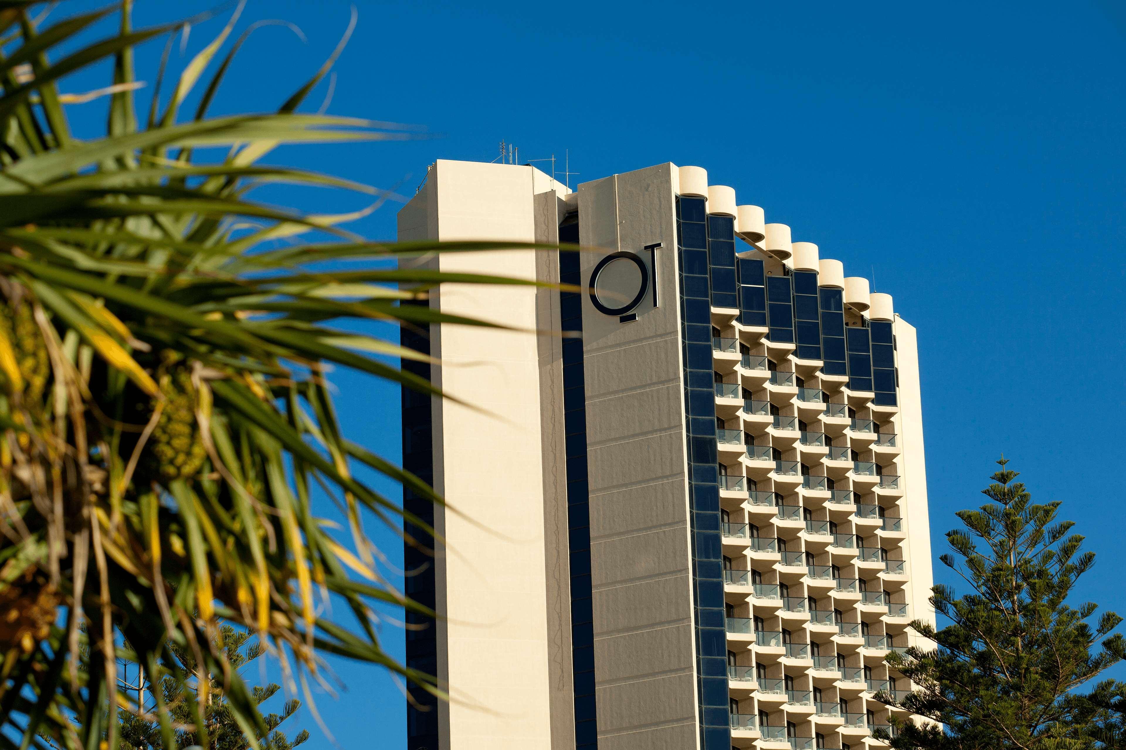 Hotel Qt Gold Coast Exterior foto The hotel in 2008